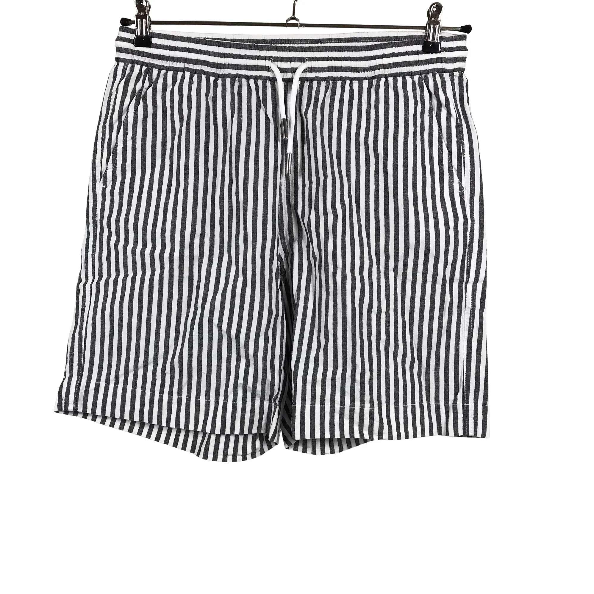 Shortsit, koko 40