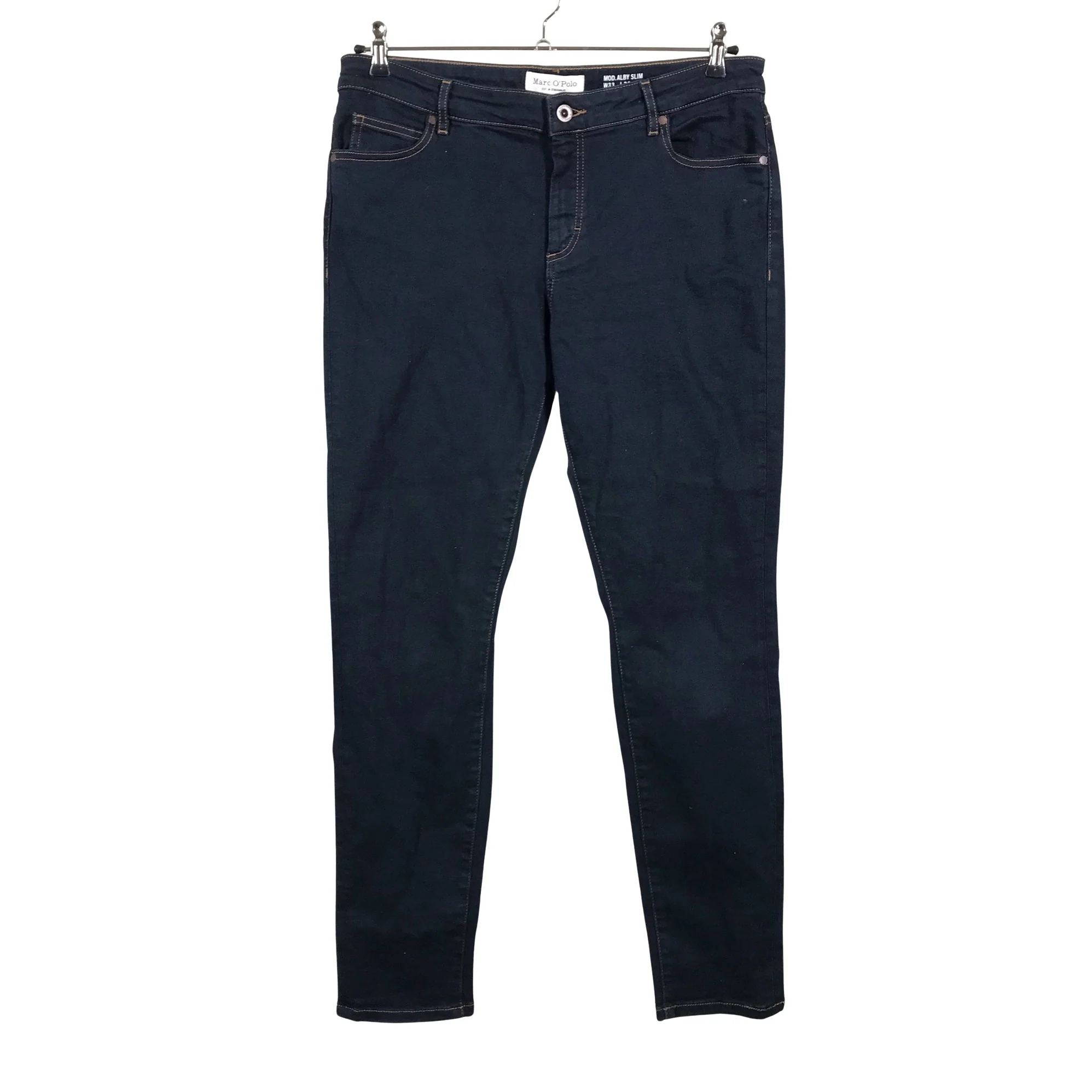 Farkut, koko W33