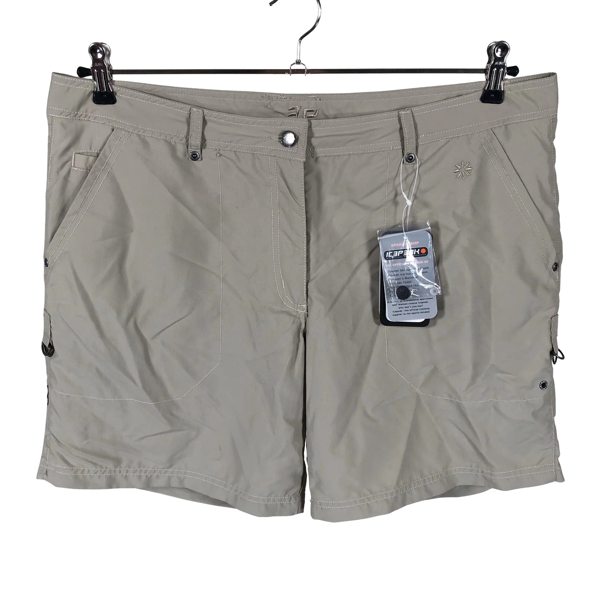 Shortsit, koko 44