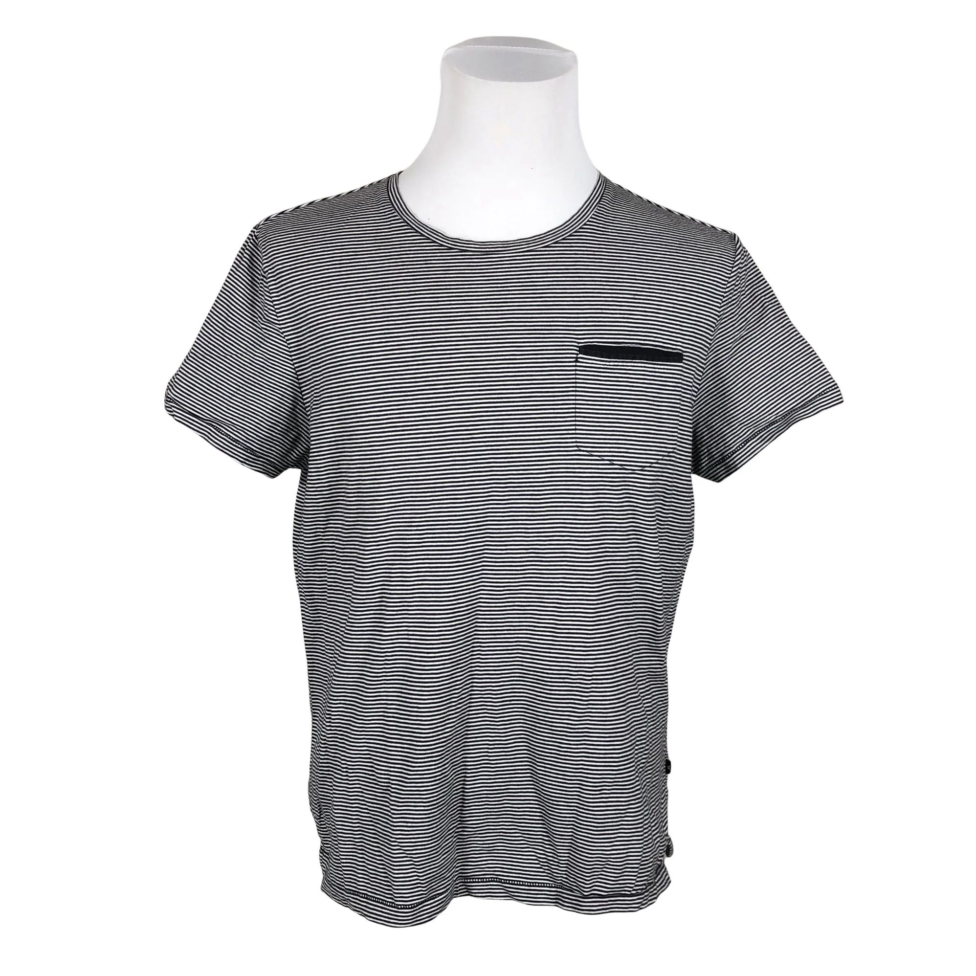 T-paita, koko XL
