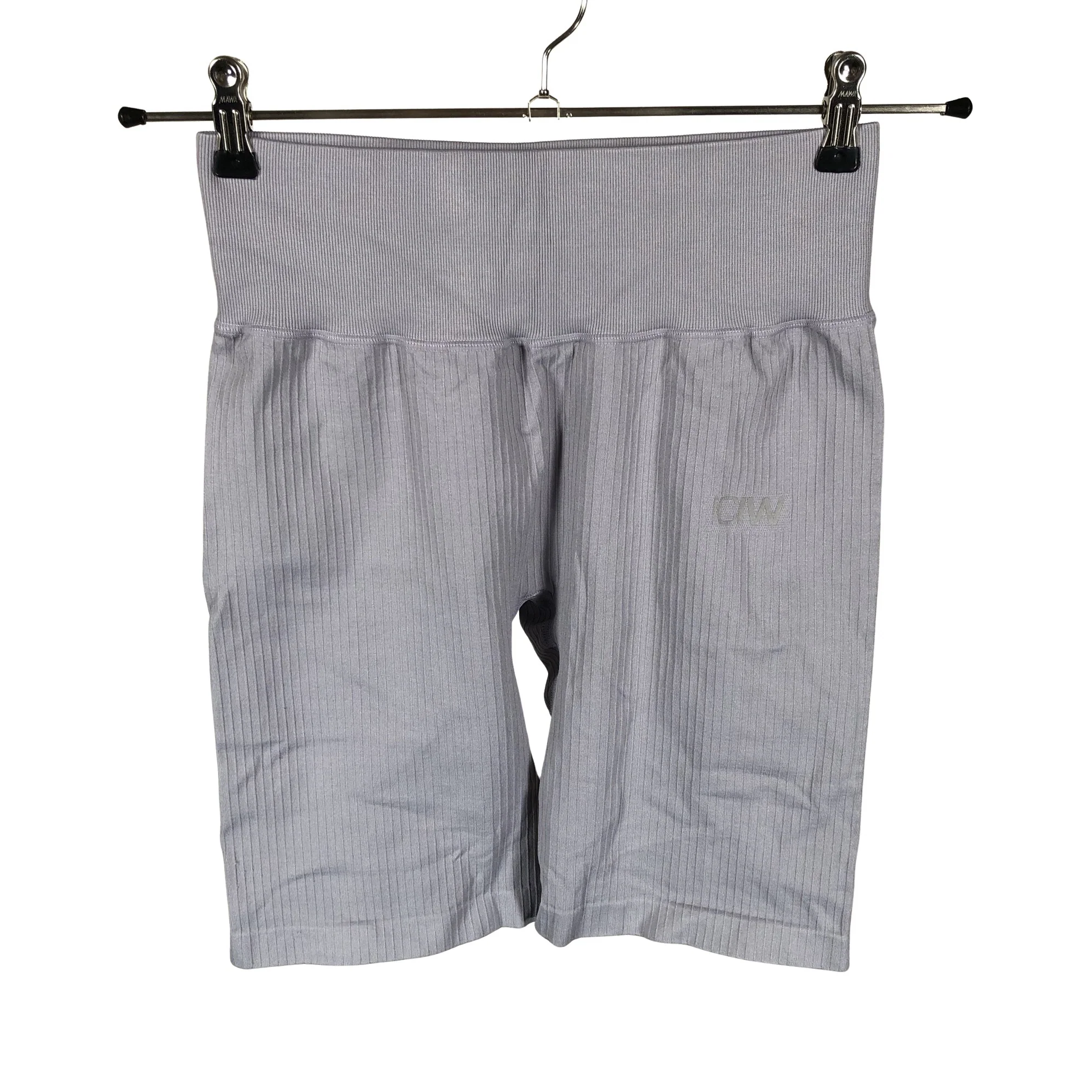 Urheilushortsit, koko 36