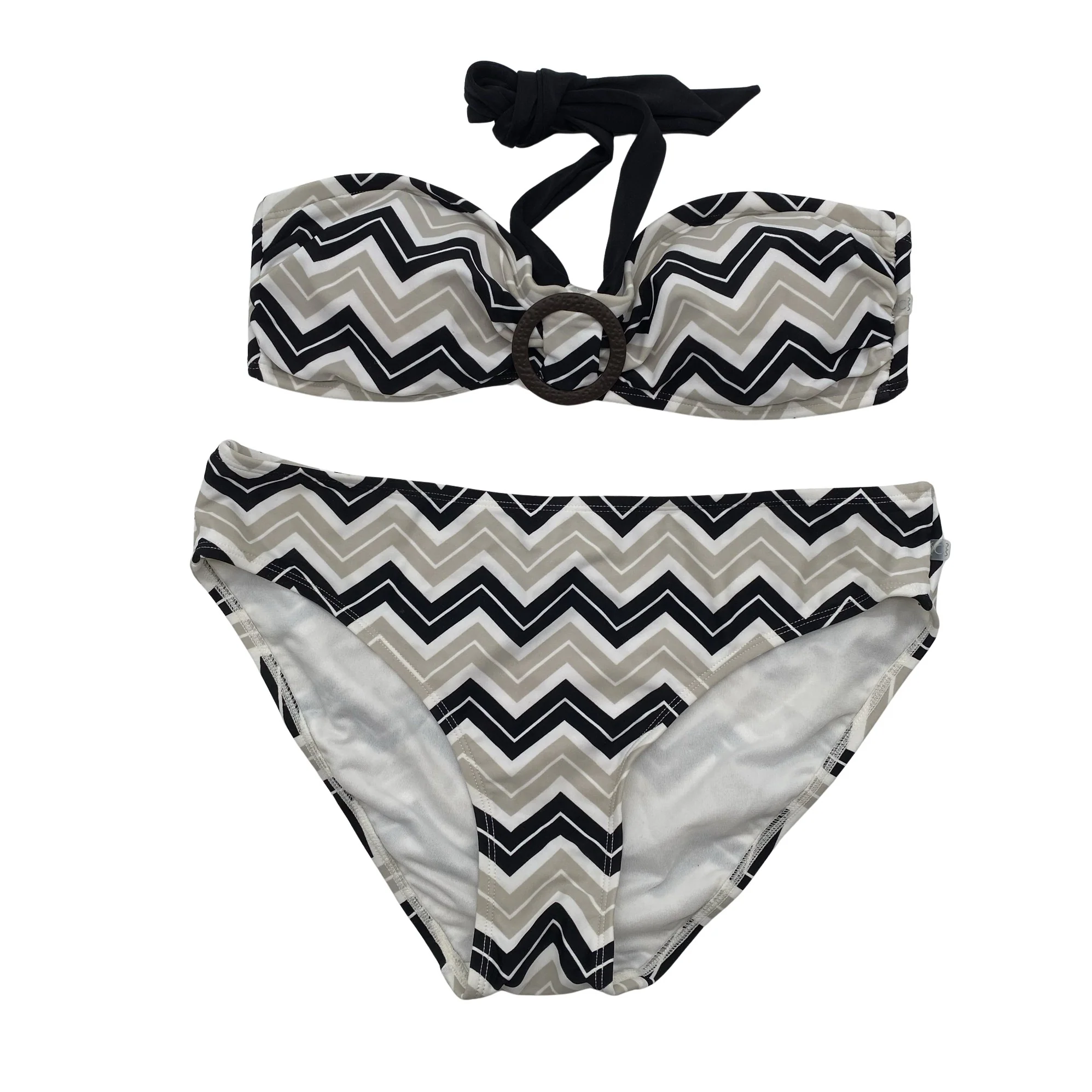 Bikinit, koko 38