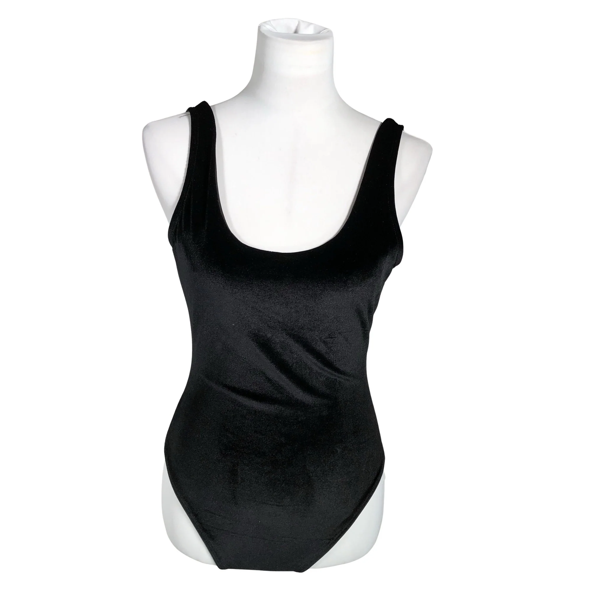 Body, koko 38