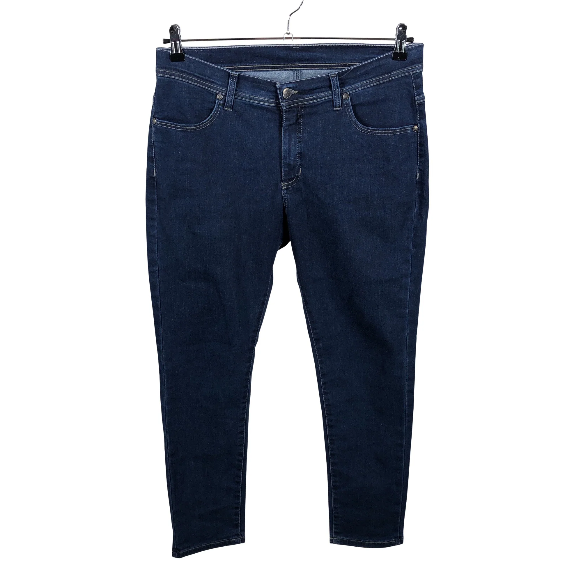 Farkut, koko W33