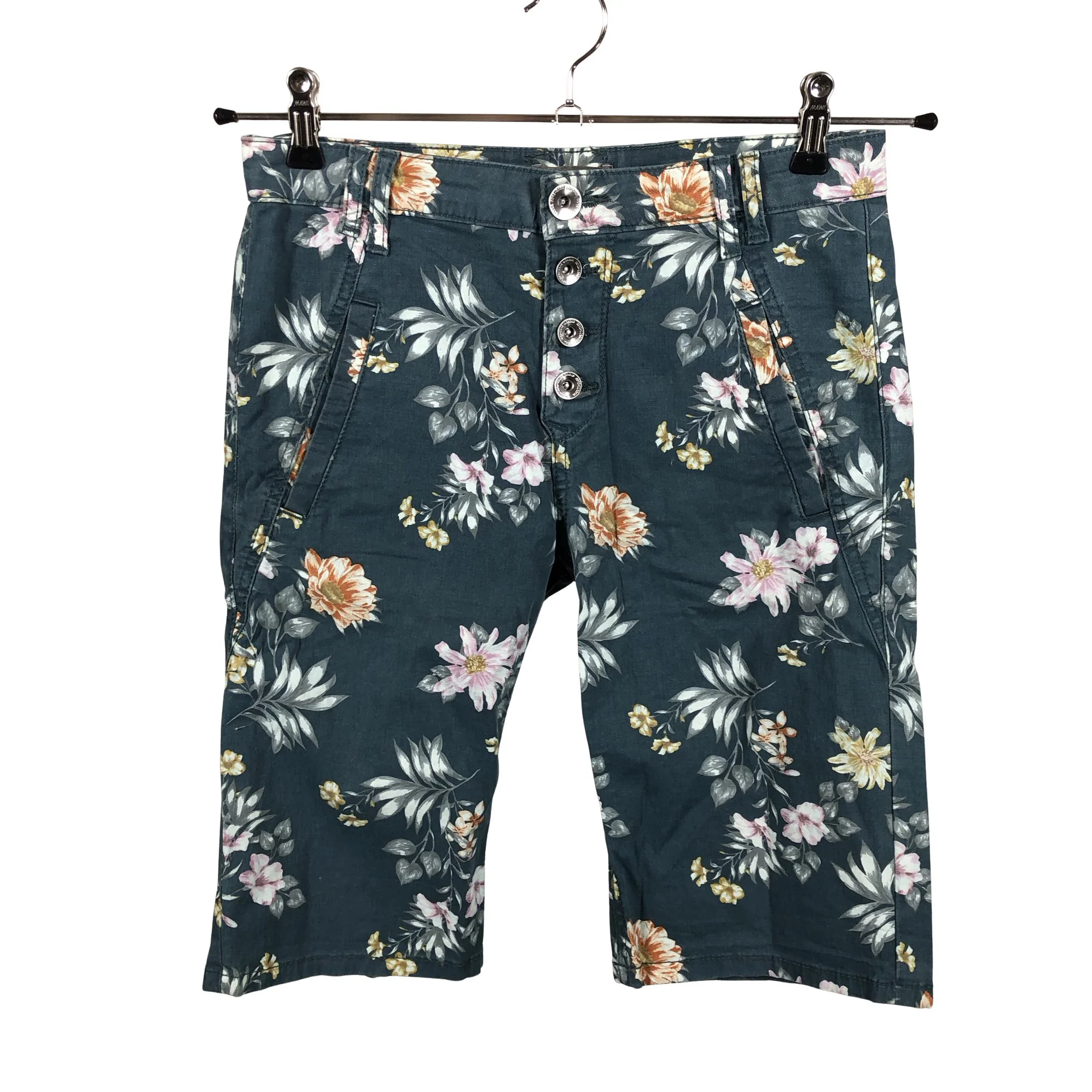 Shortsit, koko 34