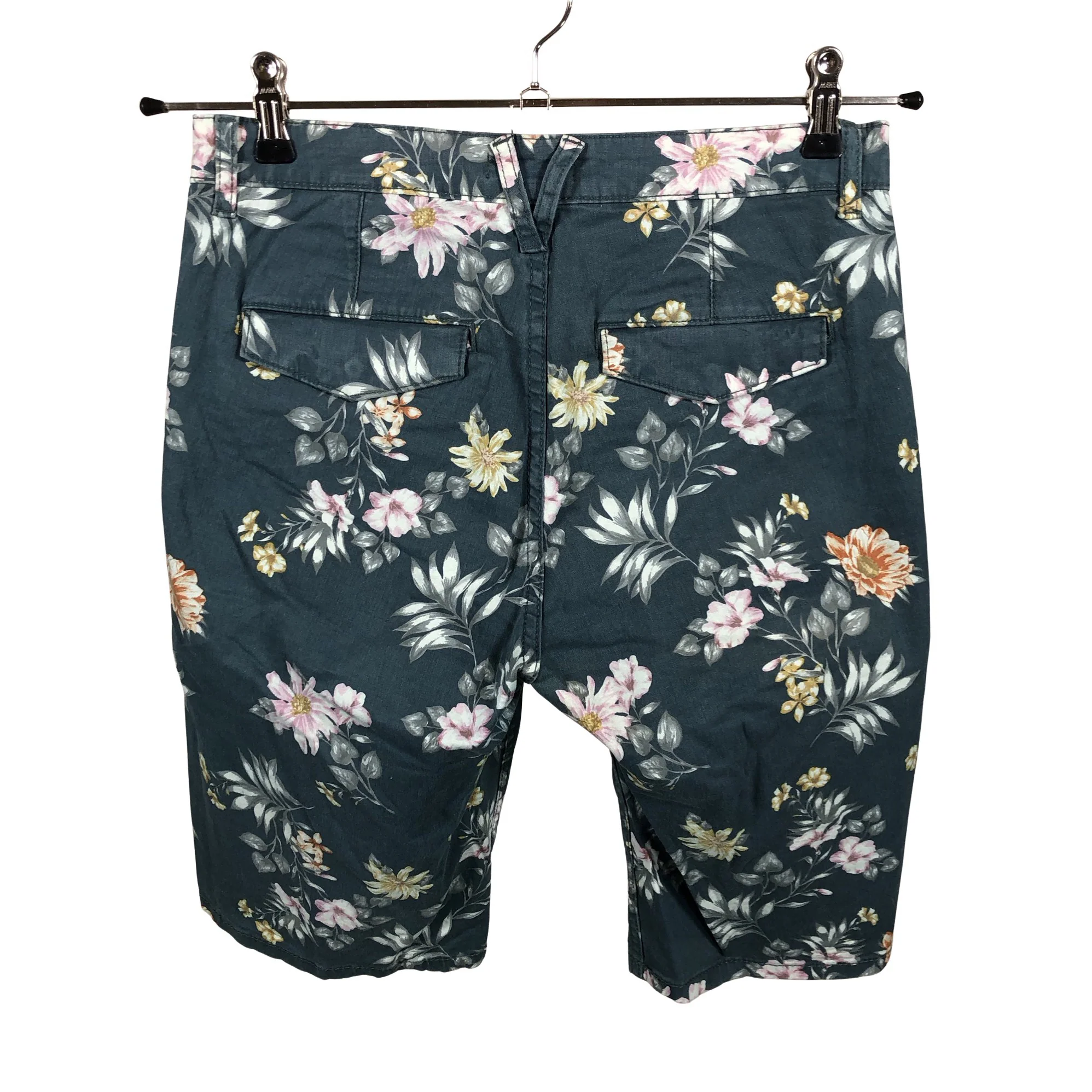 Shortsit, koko 34 - Image 2