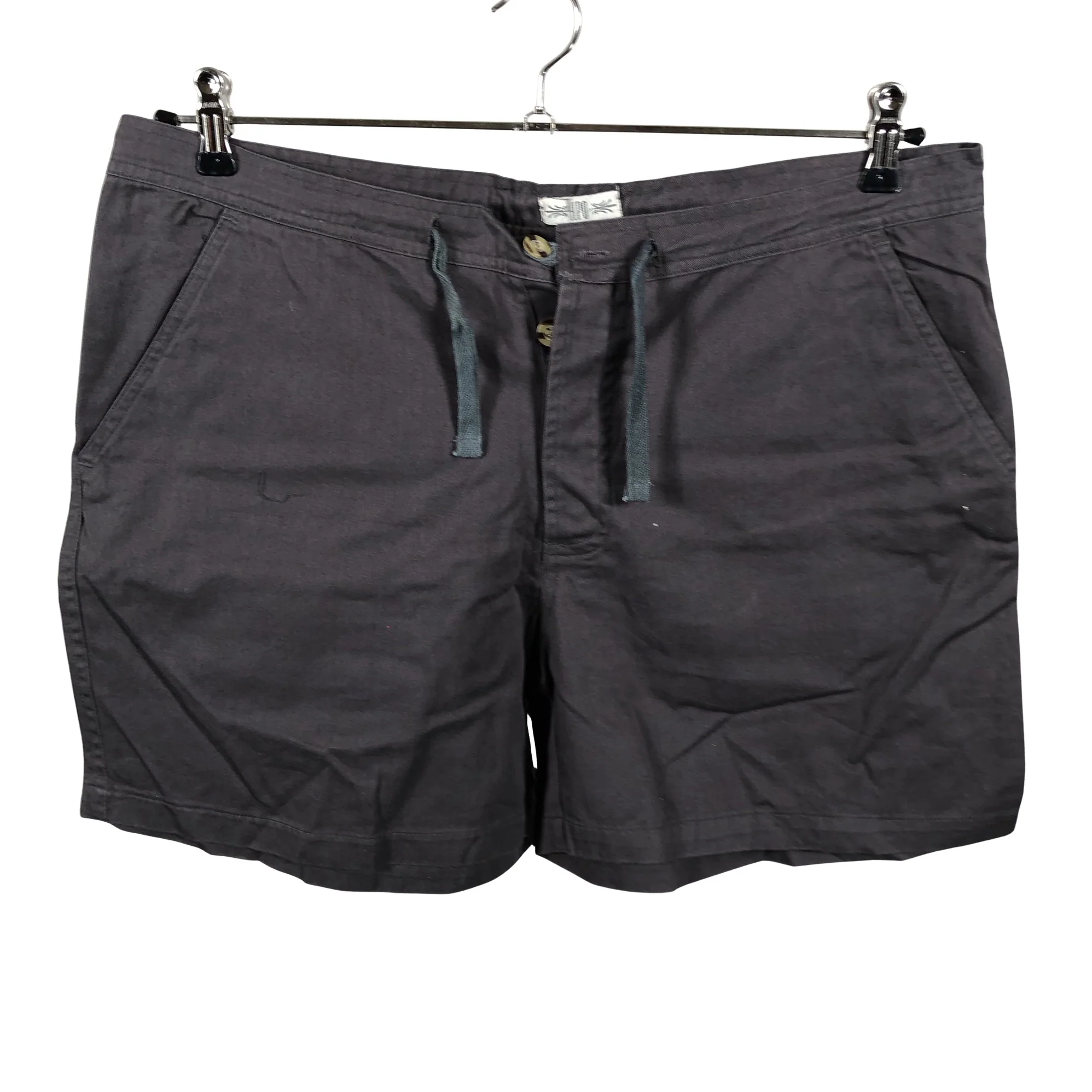 Shortsit, koko 42