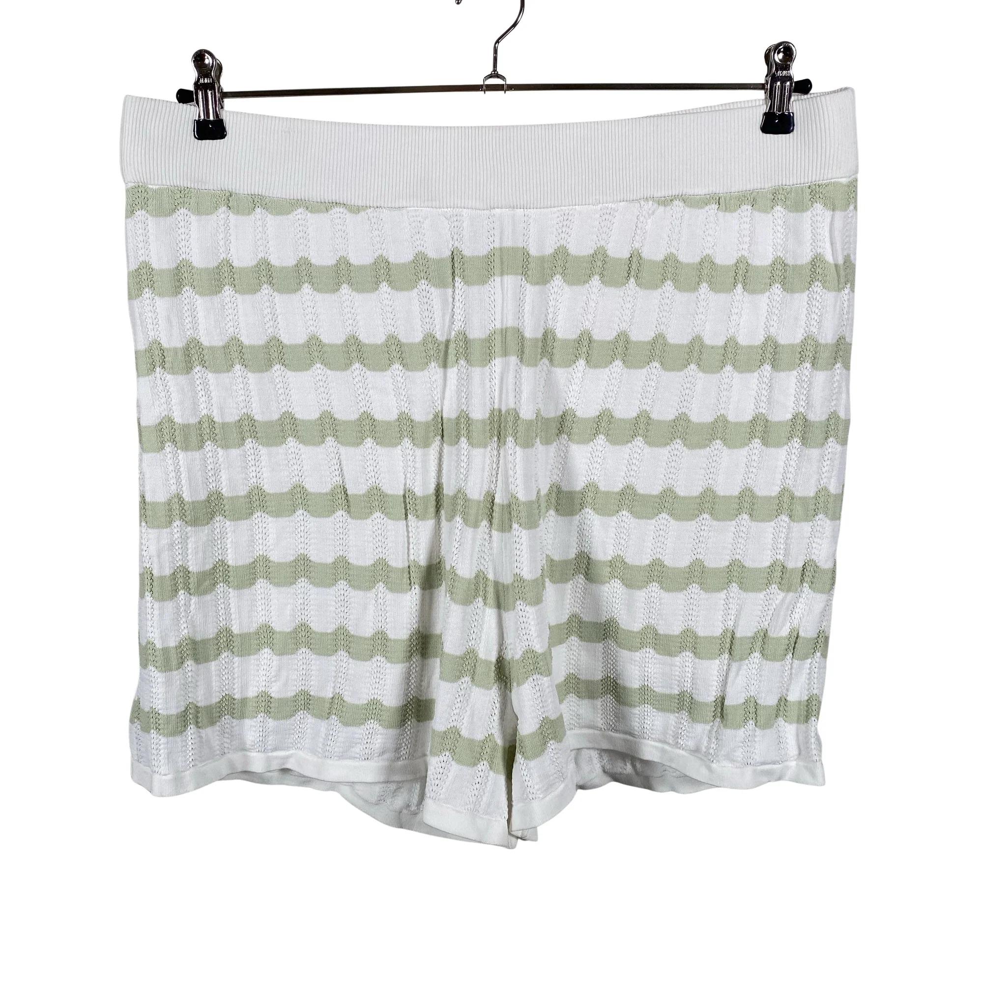 Trikooshortsit, koko 42